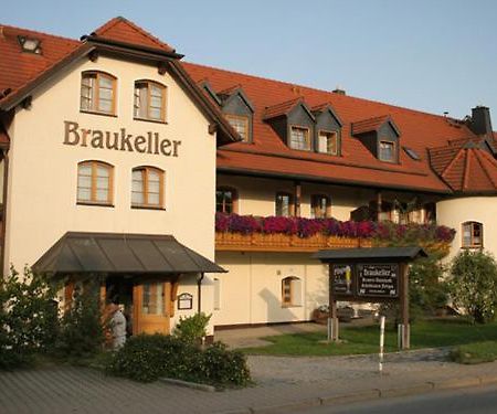 Landgasthof - Braukeller - Fattigau Oberkotzau Dış mekan fotoğraf