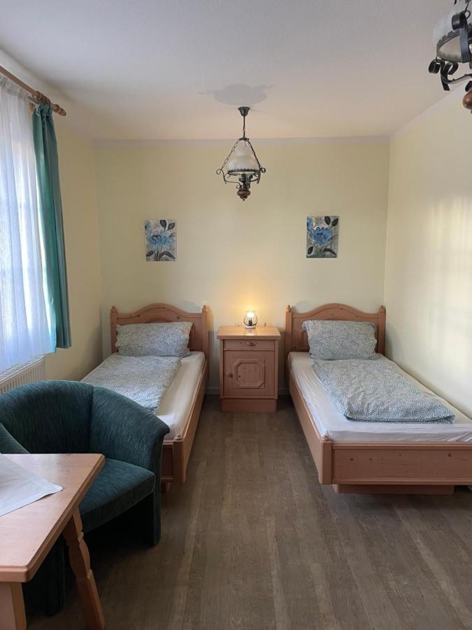 Landgasthof - Braukeller - Fattigau Oberkotzau Dış mekan fotoğraf